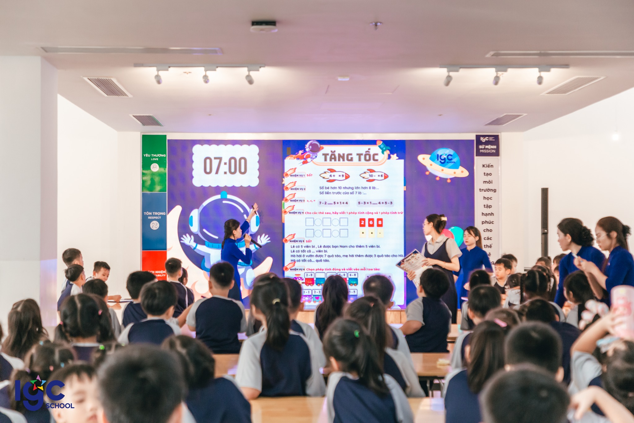 Hoạt động lớp 1